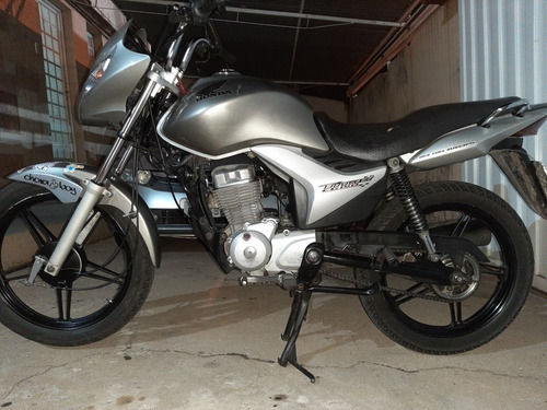 Imagem 1 de 3 de Honda Mix