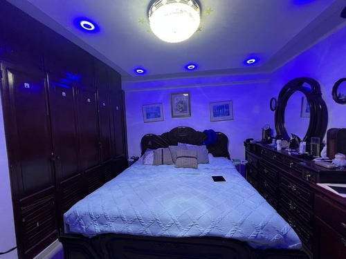 Apartamento De 2 Habitaciones, 125 Mts2 En Renacimiento