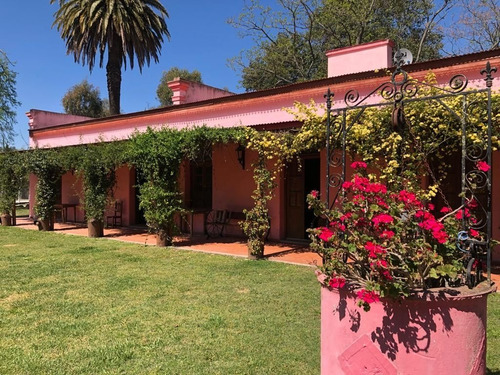 Imagen 1 de 17 de Quinta En Venta En Los Ombues