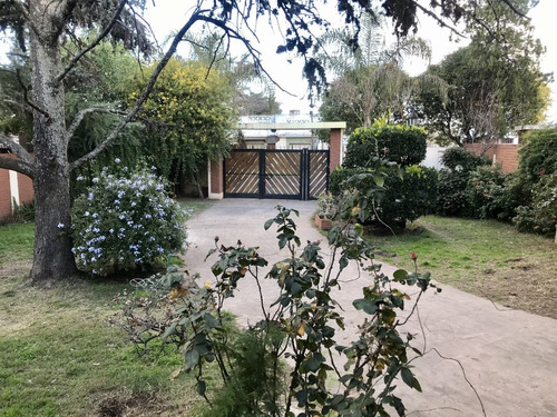 Imagen 3 de 4 de Casa Quinta. Ideal Constructora. Dueño Directo 19x39