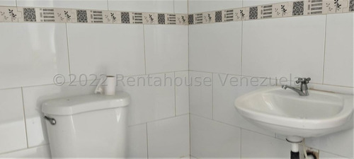 Imagen 2 de 15 de Galpón / Venta Los Teques ( Club Hípico)22-19417 Eva Castillo 0414.306.72.20