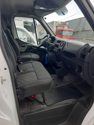 Renault Master Bau