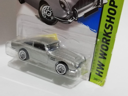 Hot Wheels Aston Martin 1963 Db5 Goldfinger James Bond 007
