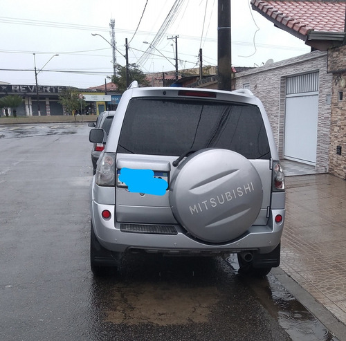 Imagem 4 de 11 de Mitsubishi Pajero Tr4 2014 2.0 4x2 Flex Aut. 5p
