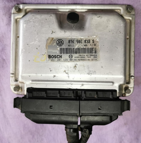 Computadora Jetta Bora 2006-2007-2008 2.5l 07k906032s Libre (Usado)