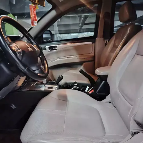 Mitsubishi Montero Sport
