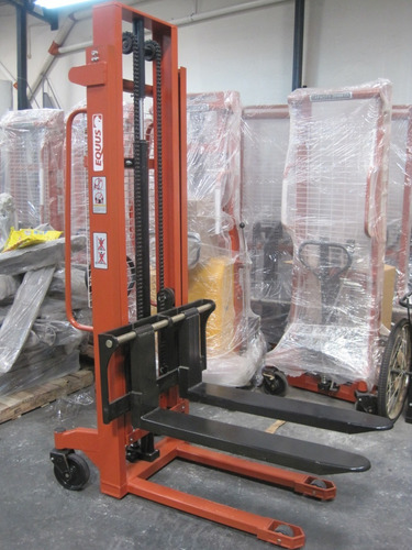 Apilador Manual 1000kg 3m Equus