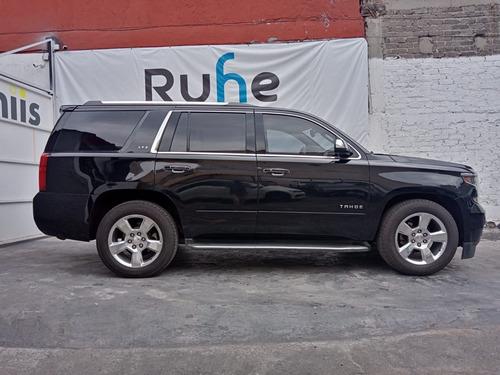 Imagen 3 de 15 de Chevrolet Tahoe 2016 5.3 V8 Ltz Piel 2a Fila Asientos 4x4 Ni