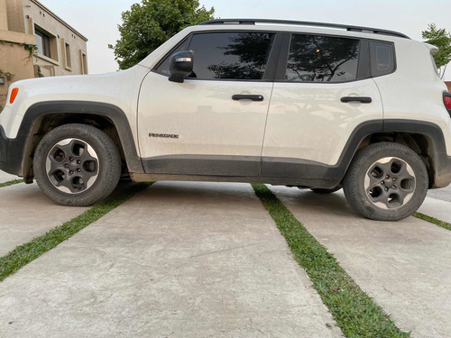 Imagen 3 de 4 de Jeep Renegade 2017 1.8 Sport At Plus