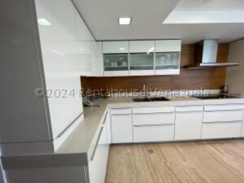 #24-27077 Espectacular Duplex En Los Palos Grandes