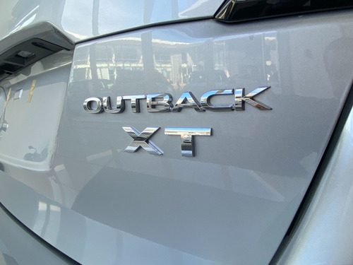 Imagen 8 de 22 de Subaru Outback 2.4 Turbo Xt.