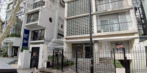 Sobre Bv. Oroño 900 Rosario Alquiler Apto Consultorios Oficinas Local Impecable, Con Patio