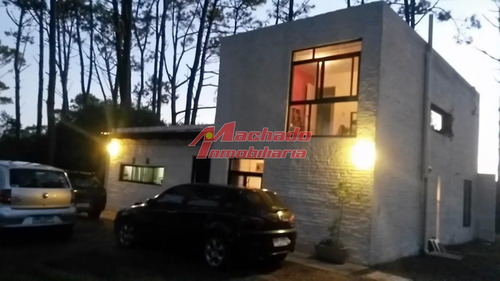 Imagen 13 de 14 de Casa En Venta De 4 Dormitorios En Punta Ballena