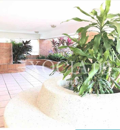 Imagen 2 de 7 de Exocia 09 Vende Amplio Apartamento En Lechería