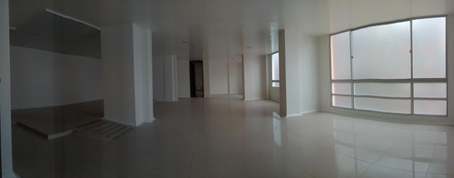Imagen 11 de 17 de Edificio En Arriendo En Bogotá Veraguas. Cod 95609
