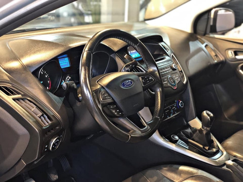 Ford Focus Se Plus 2.0n 2016 75.000km Gris