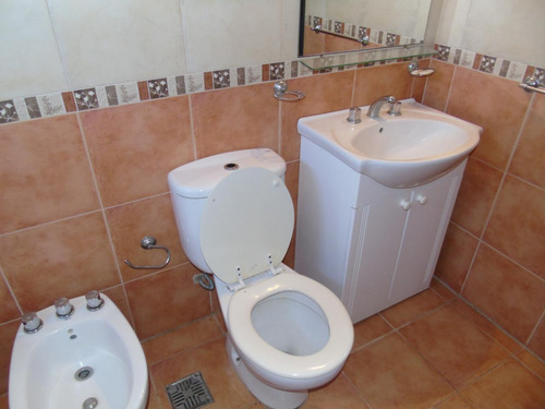 Imagen 14 de 24 de Duplex En Gonnet Calle 508 E/ 29 Y 30 Dacal Bienes Raices