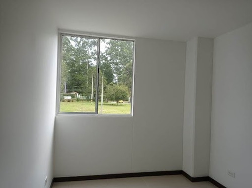 Imagen 8 de 15 de Apartamento En Arriendo San Antonio 622-17998