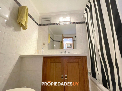 Excelente Precio, Dpto. En Primera Linea De Playa Brava - 3 Dorm. + Dependencia