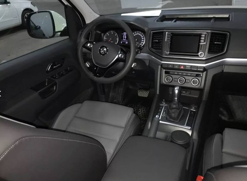 Imagen 7 de 15 de Volkswagen Amarok 180cv Comfortline 4x2 Automatica Pil 2022