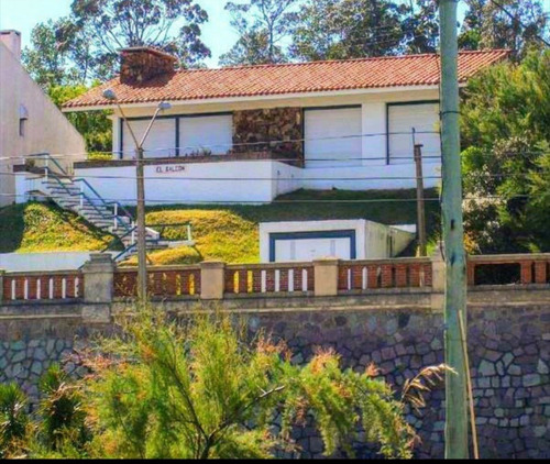 Casa Espectacular Frente Al Mar 4 Dormitorios 2 Baños Wi Fi Piscina ( Techada 40mt2)con Hidromasaje