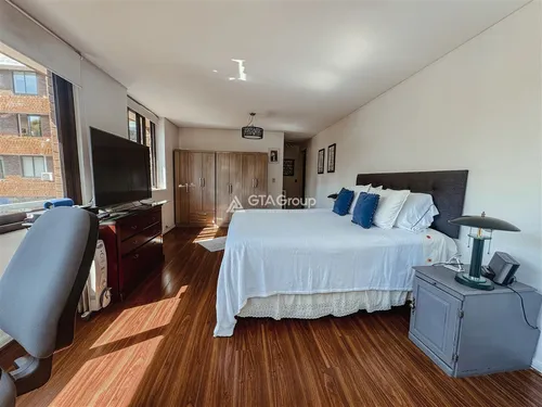 Dpto Remodelado Con Vista Nor-oriente En Vitacura,3d-4b