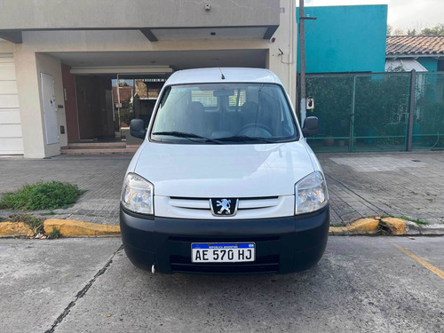 Imagen 4 de 21 de Peugeot Partner 2020 1.6 Hdi Confort