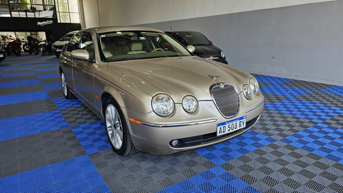 Jaguar S-Type 3.0 V6 Se