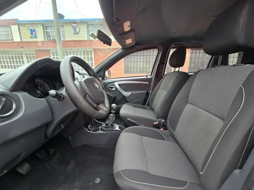 Renault Duster Expressión 2.0 4x4 MT 2017