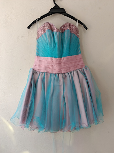 Vestido De Xv Años, Azul Con Rosa Desmontable 