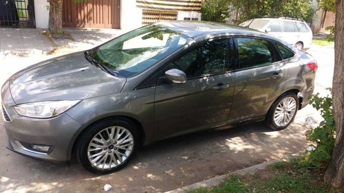 Ford Focus Se Plus 5 Puertas 2016