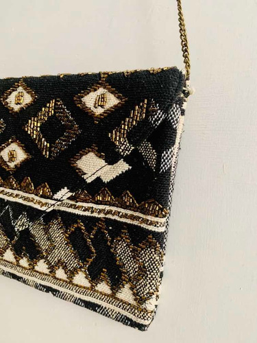 Imagen 3 de 4 de Clutch Mango