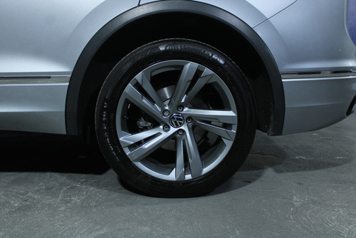 Volkswagen Tiguan 1.4 R-line
