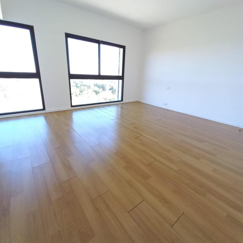 Marinas Golf, Espectacular Duplex 200 M² En Alquiler U$a1500 C/amarra