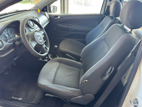 Volkswagen Saveiro 1.6 Startline Cab. Simples Total Flex 2p