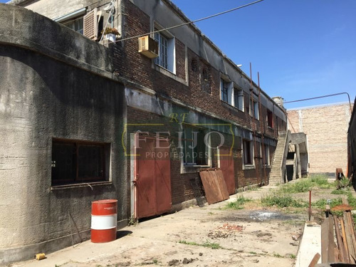 Imagen 2 de 17 de Galpon En Venta En Florencio Varela