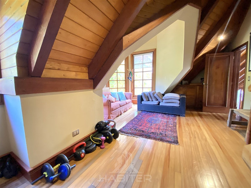 Casa En Venta De 6d En Condominio Los Cantaros. En Temuco