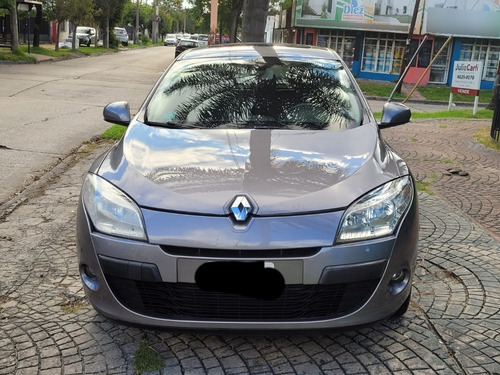 Imagen 2 de 16 de Renault Megane Lll 2.0 De Luxe /2011