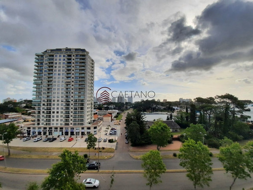 Imagen 4 de 21 de Apartamento Reciclado En Edificio Dormar No Se Lo Pierda! - Punta Del Este Roosevelt