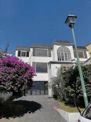 La Herradura Casa Negociable