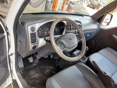 Kia Bongo 2.5 Std 4x2 Rs Turbo S/ Carroceria 2p 2018