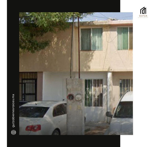 Casa En  Venta En Torreón, Coahuila. Col. Pedregal Del Valle. C.p. 27054 Calle Galeana