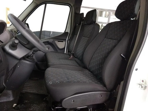 Imagen 6 de 15 de Renault Master Minibus 2021 0km Sin Rodar ((jcf)