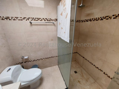 Penthouse ( 2 Niveles/ Amoblado/ Equipado) Venta Buenaventura Suites ( Guarenas) Mls - 24-14332