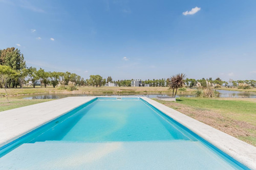 Casa De 4 Ambientes Con Vista A La Laguna En Posada De Los Lagos - Brandsen