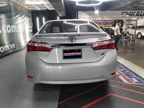 Toyota Corolla Gli 2015