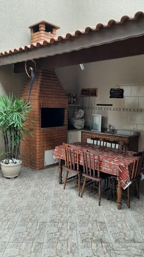 Imagem 30 de 30 de Sobrado Com 3 Dormitórios À Venda, 190 M² Por R$ 850.000,00 - Bortolândia - São Paulo/sp - So2691