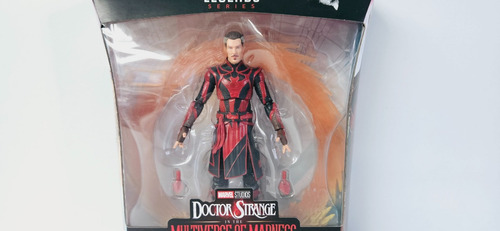 Marvel Legends Figura Defender Strange Multiverse Of Madness (Usado)