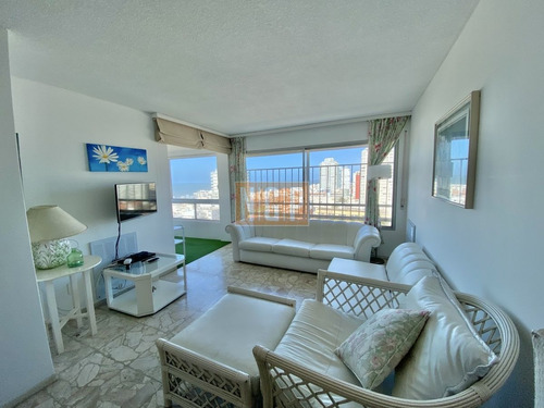 Imagen 7 de 17 de Apartamento En Peninsula, 3 Dormitorios