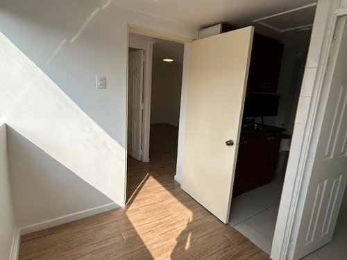 Departamento Remodelado Tercer Piso Sin Ascensor